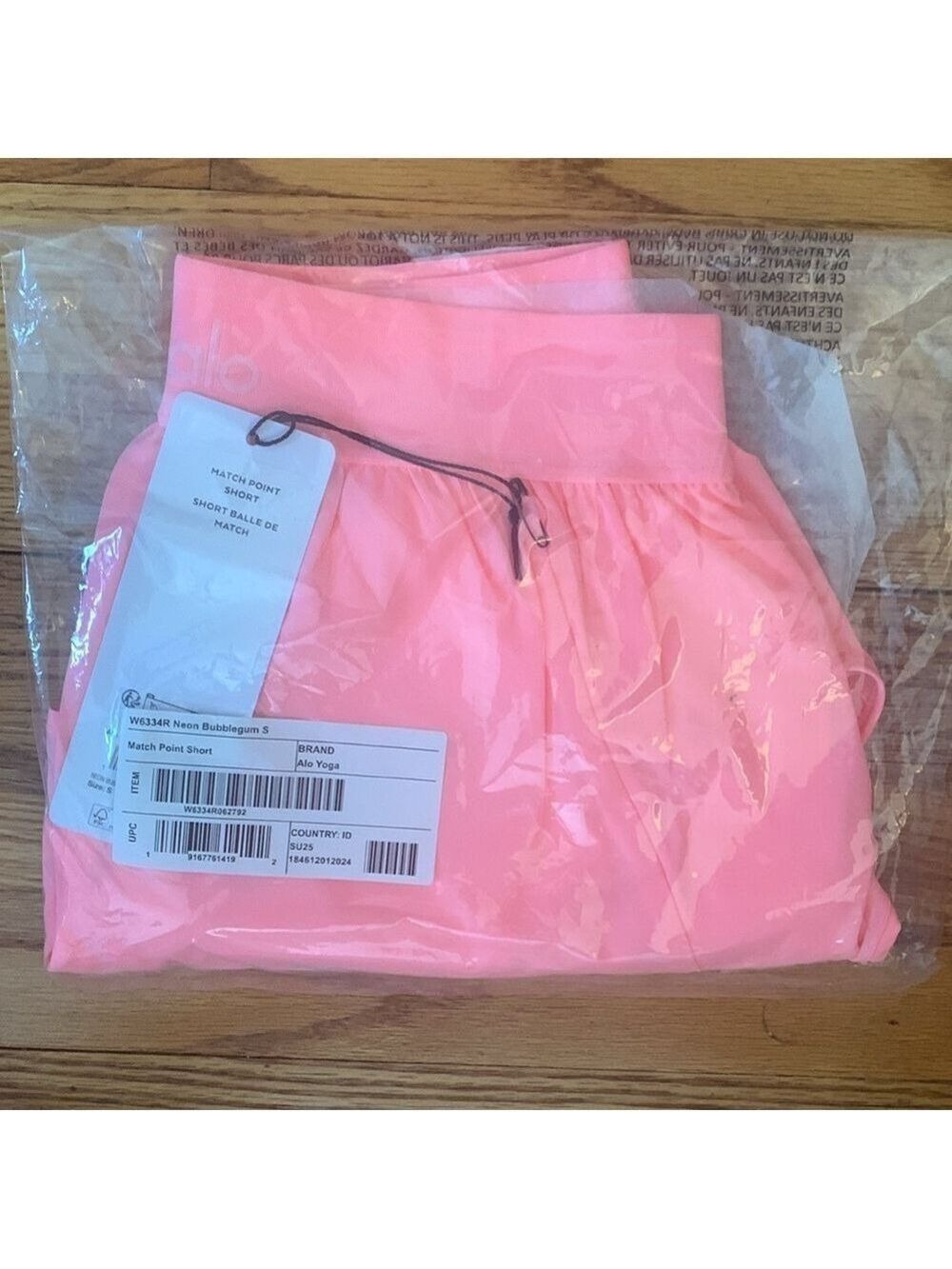 ALO Yoga Neon Bubblegum Pink Match Point Shorts NWT tenniscore - Picture 9 of 9
